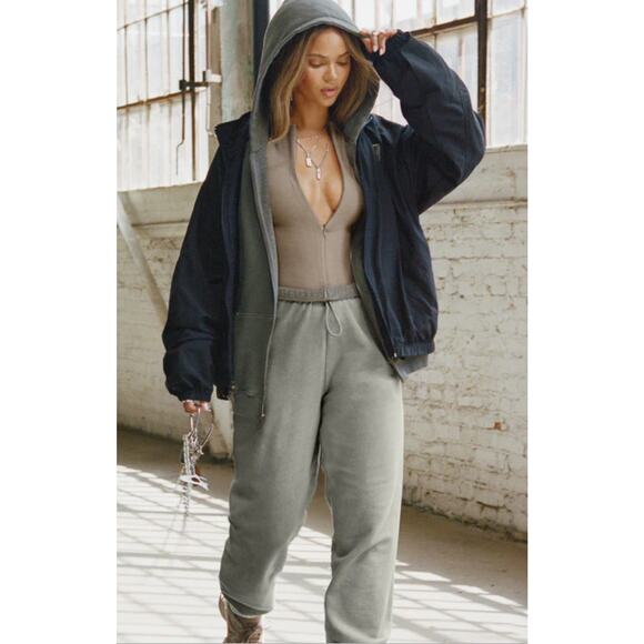 Joah Brown Invisible Zip Long Sleeve Top Ribbed Stretch Taupe Flexrib Size S/M - Picture 2 of 13